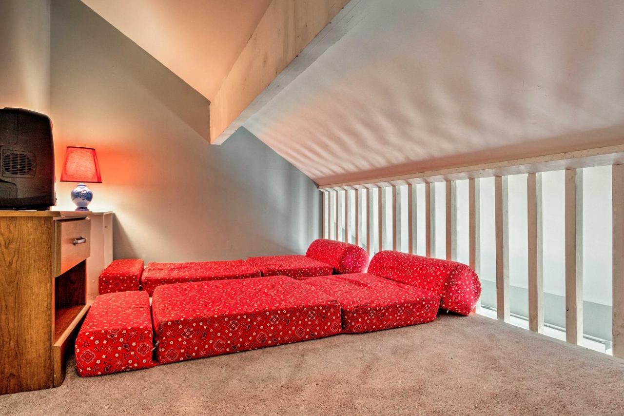 Condo With Furnished Deck - Walk To Sugar Mountain! ภายนอก รูปภาพ
